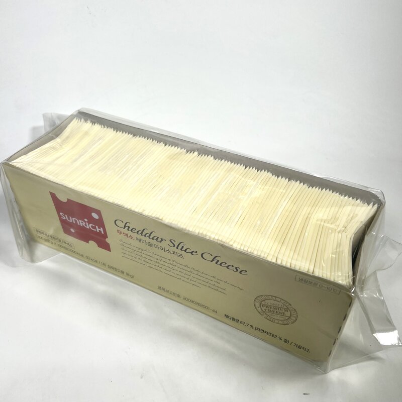 썬리취 무색소 베이커리 체다 슬라이스 치즈 100매, 1.8kg, 1개