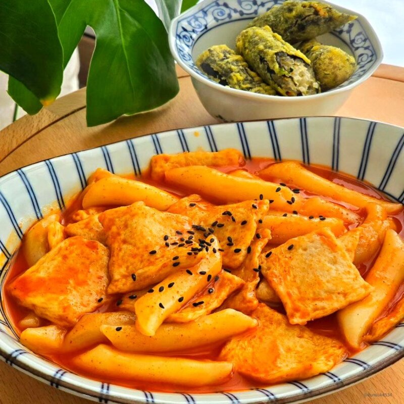 중독성있는 땡기네떡볶이 보통맛 4개, 235g