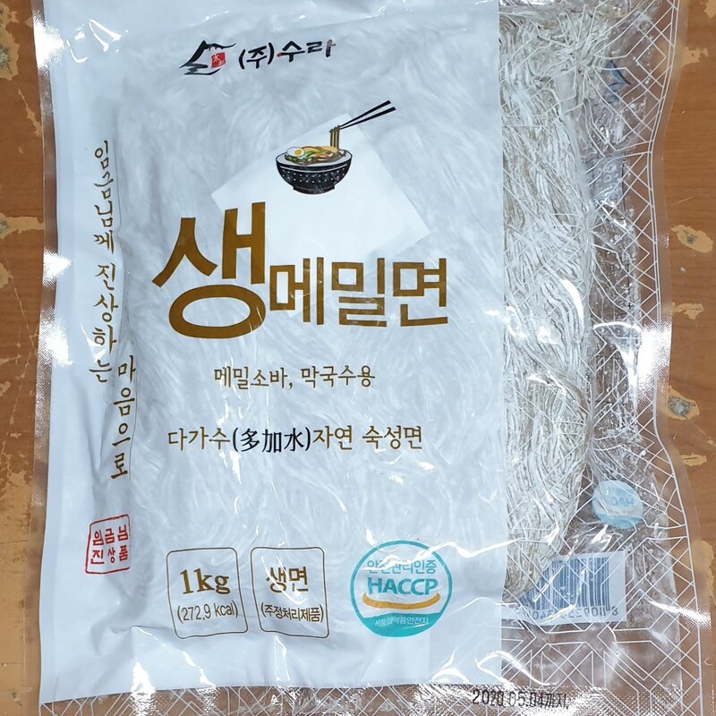 미앤미 생메밀면 1 Kg 5-6인분 생메밀국수 모밀국수 막국수 메밀소바 메밀국수 1kg 1개